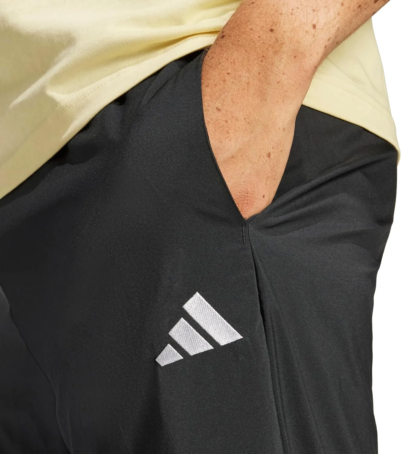 adidas Men's Essentials Small Logo Elasticated Stanford Pants