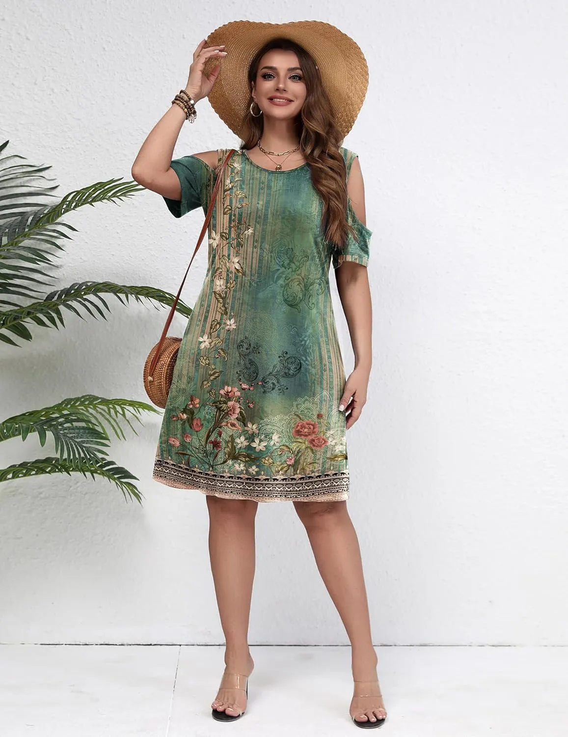 IN'VOLAND Women's Plus Size Summer Dress Short Sleeve Beach Floral Crew Neck Casual Mini Dresses with Pockets